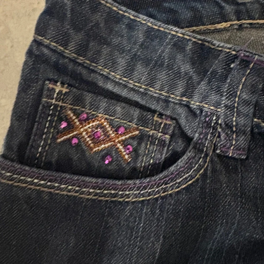Arizona Embroidered Jeans‎ Dark Wash Purple Pink Rhinestone Design (Girls 14)
